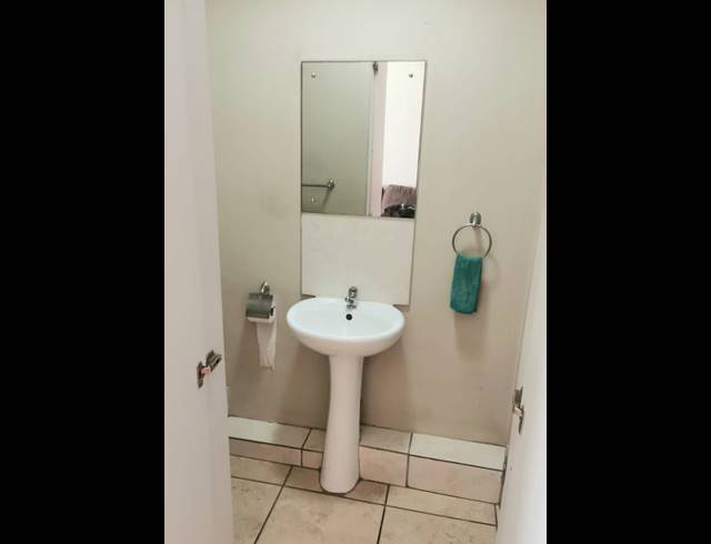 1 BEDROOM FLAT FOR SALE IN TONGAAT CENTRAL